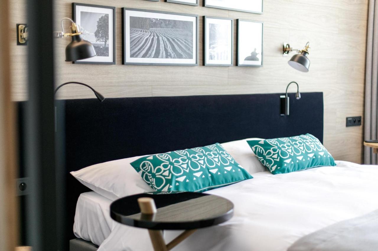 B&B Hotel Tomaszów Lubelski Esterno foto