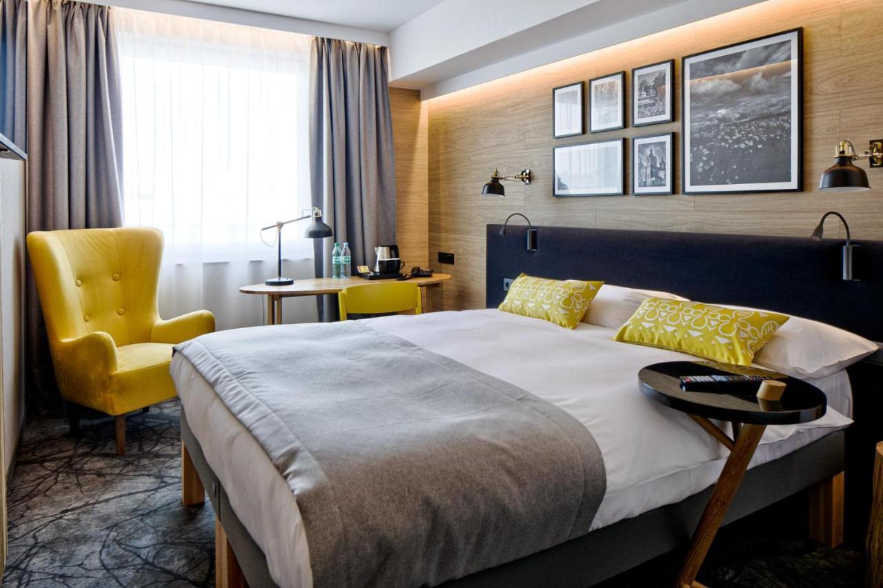 B&B Hotel Tomaszów Lubelski Esterno foto