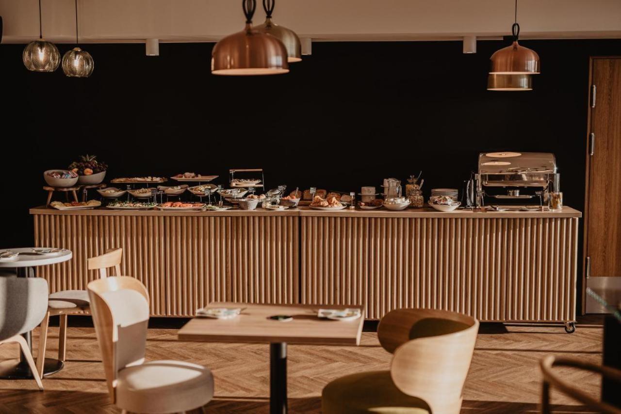 B&B Hotel Tomaszów Lubelski Esterno foto