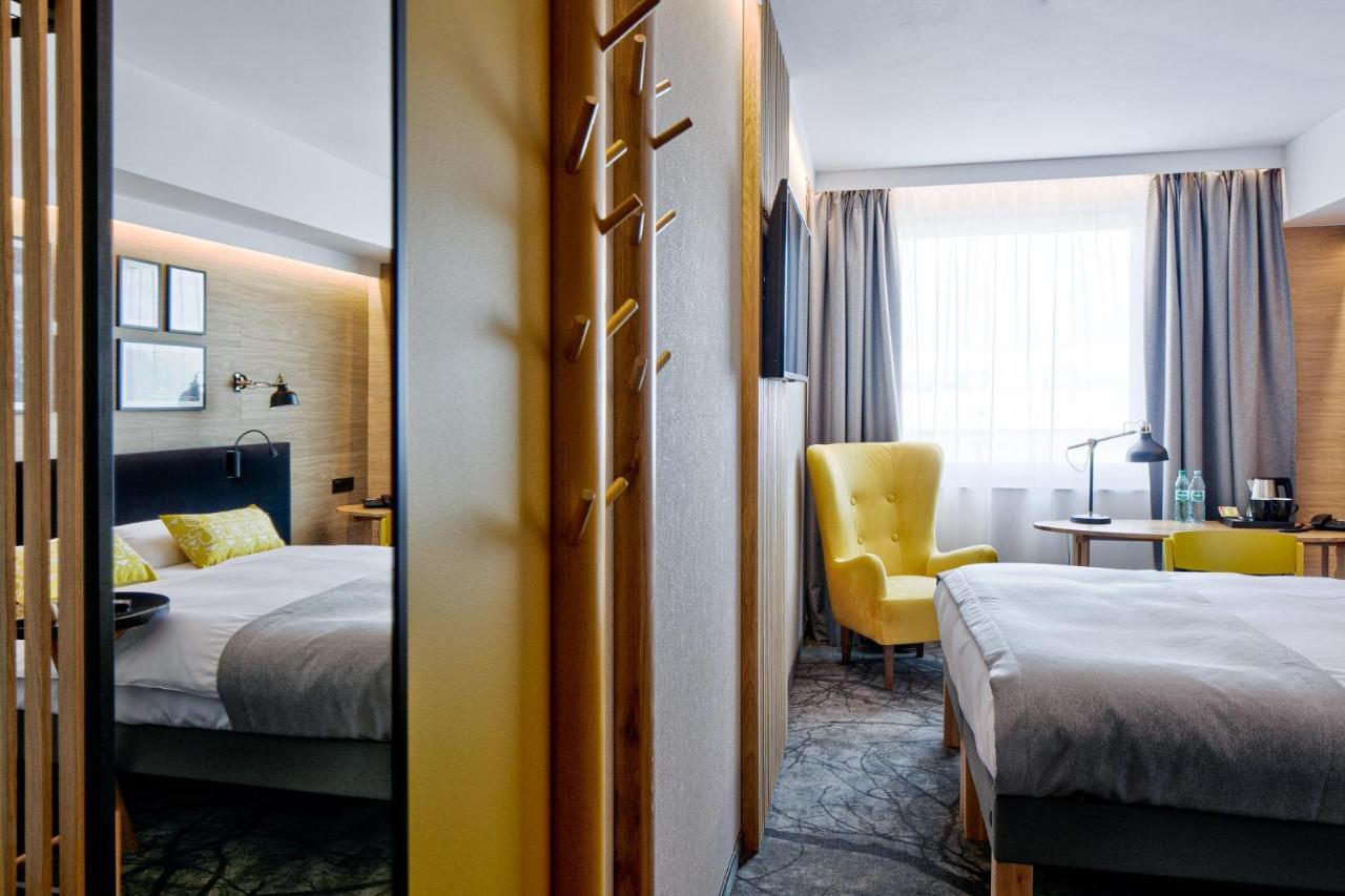 B&B Hotel Tomaszów Lubelski Esterno foto